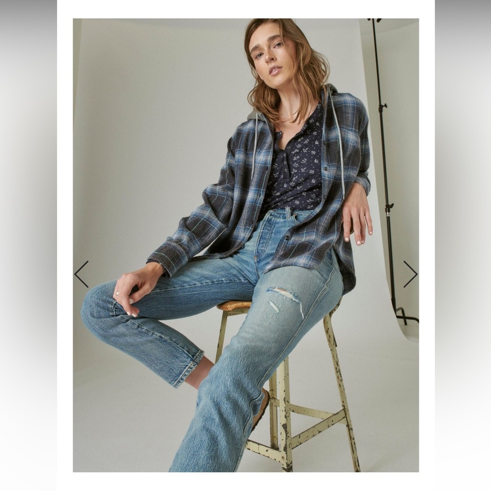CLOSING SALE! 
🎉HP!!🎉 Lucky Brand | Drew High Rise Mom Jean